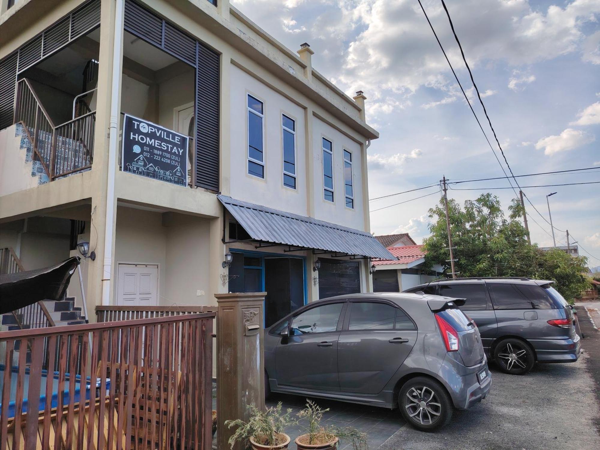 Topville Homestay Kangar Exterior photo